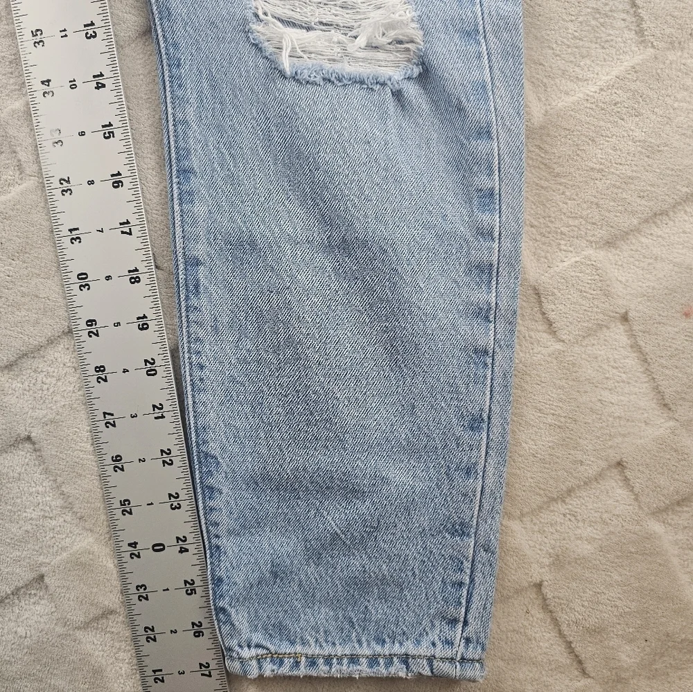 Levi's Wedgie High Rise Jean Womens 28 Button Fly Blue Rigid Denim